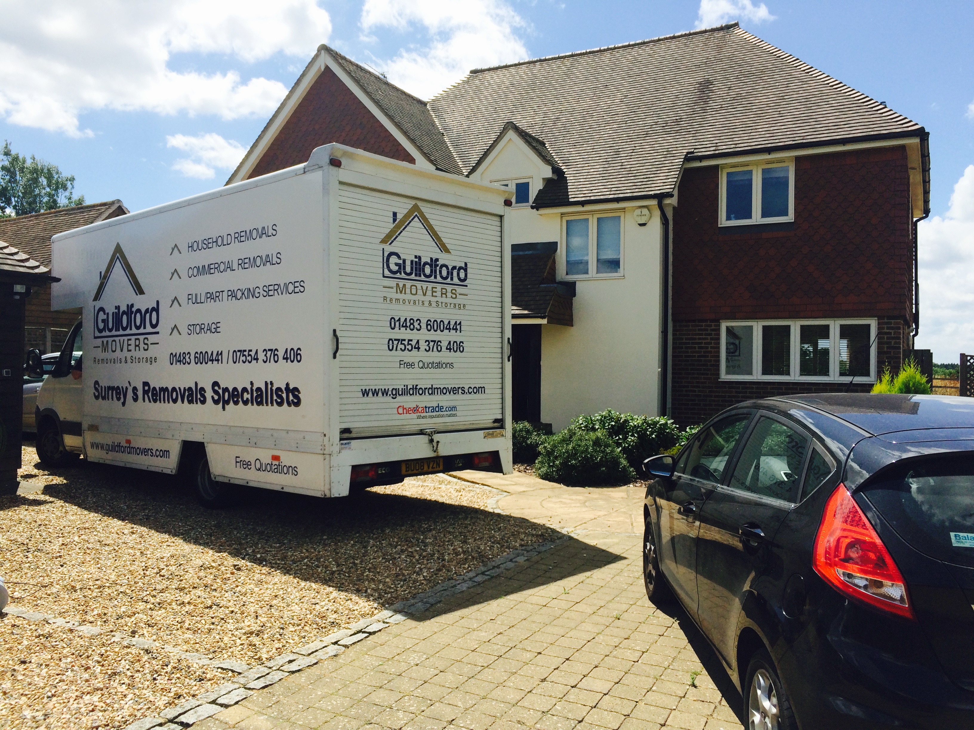 guildford movers removal van